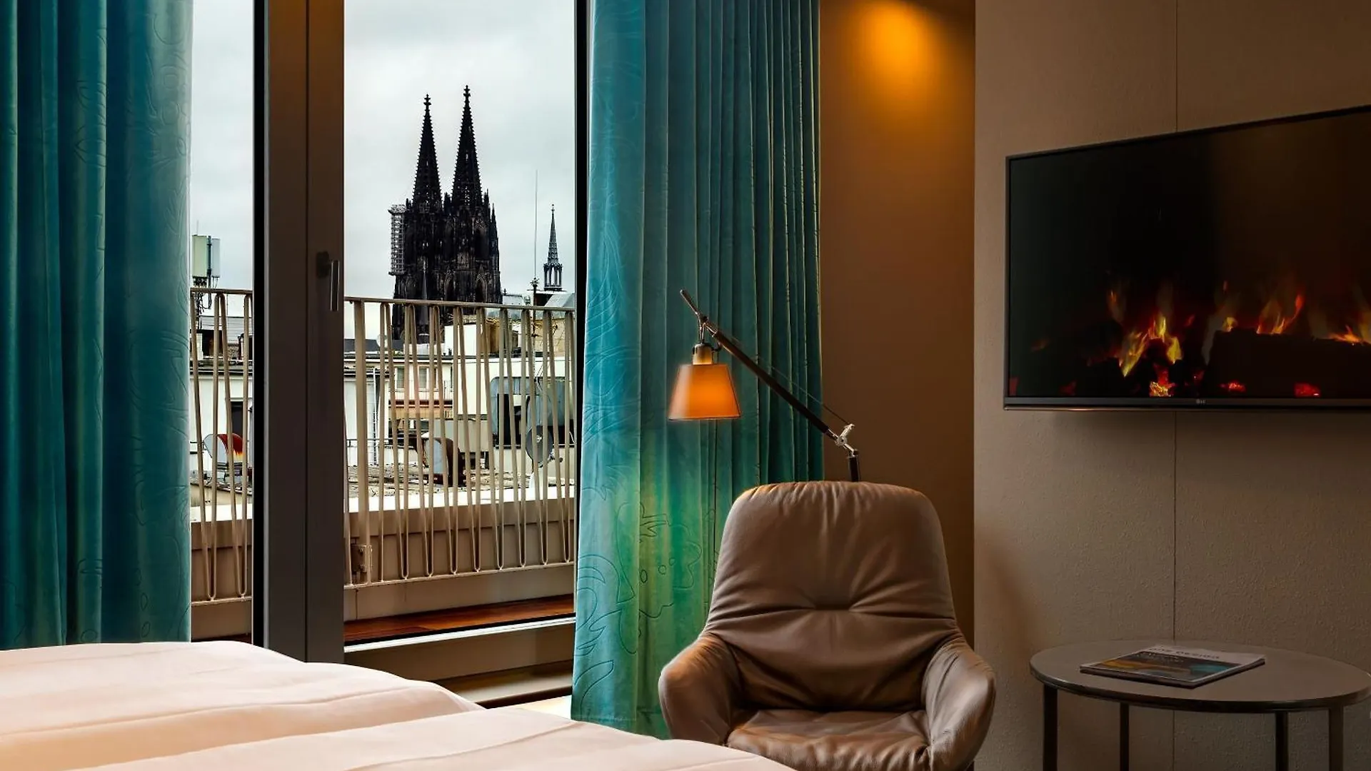 Motel One Koeln-Neumarkt 3*, Кёльн Германия