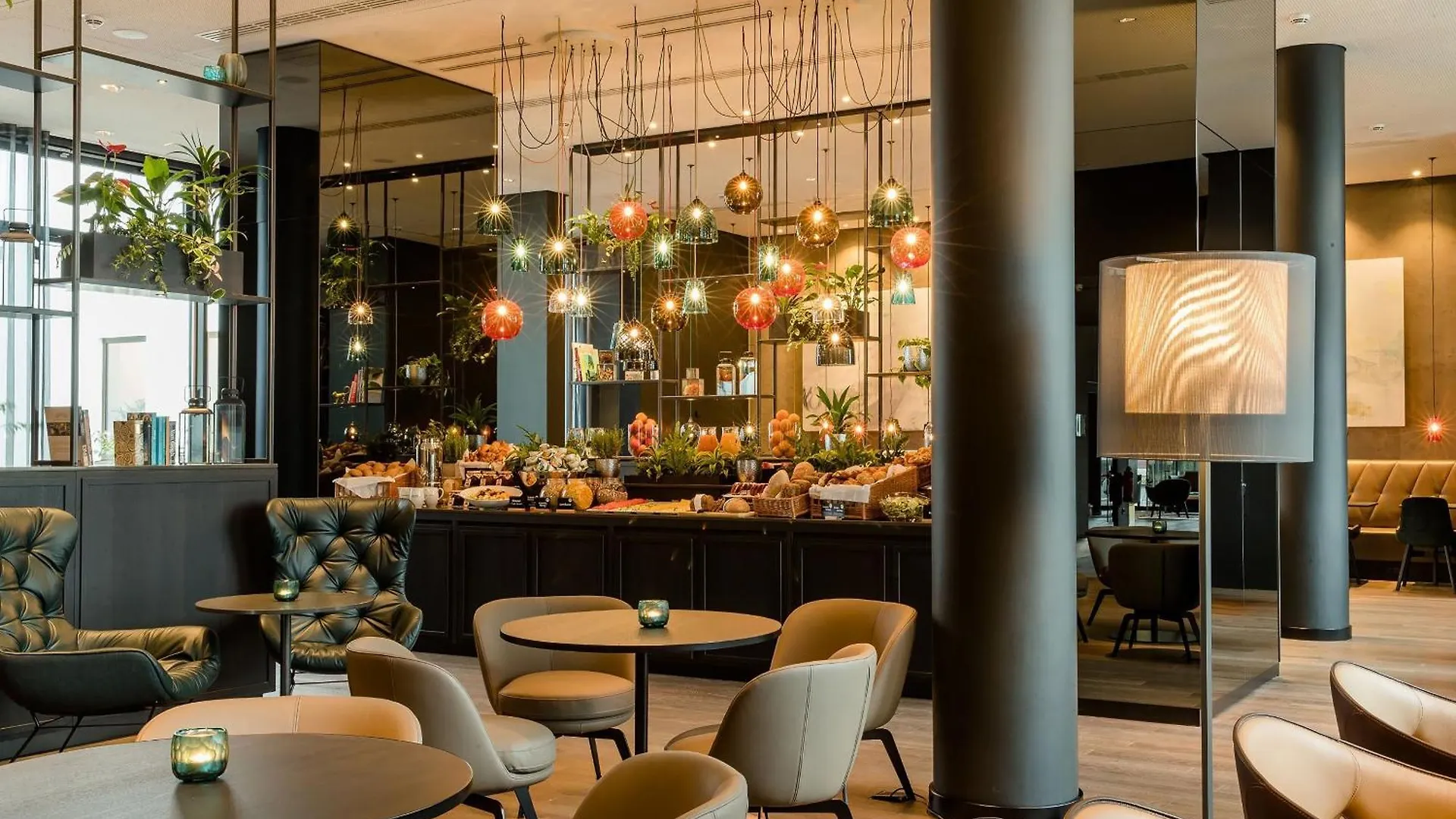 *** Отель Motel One Koeln-Neumarkt Германия