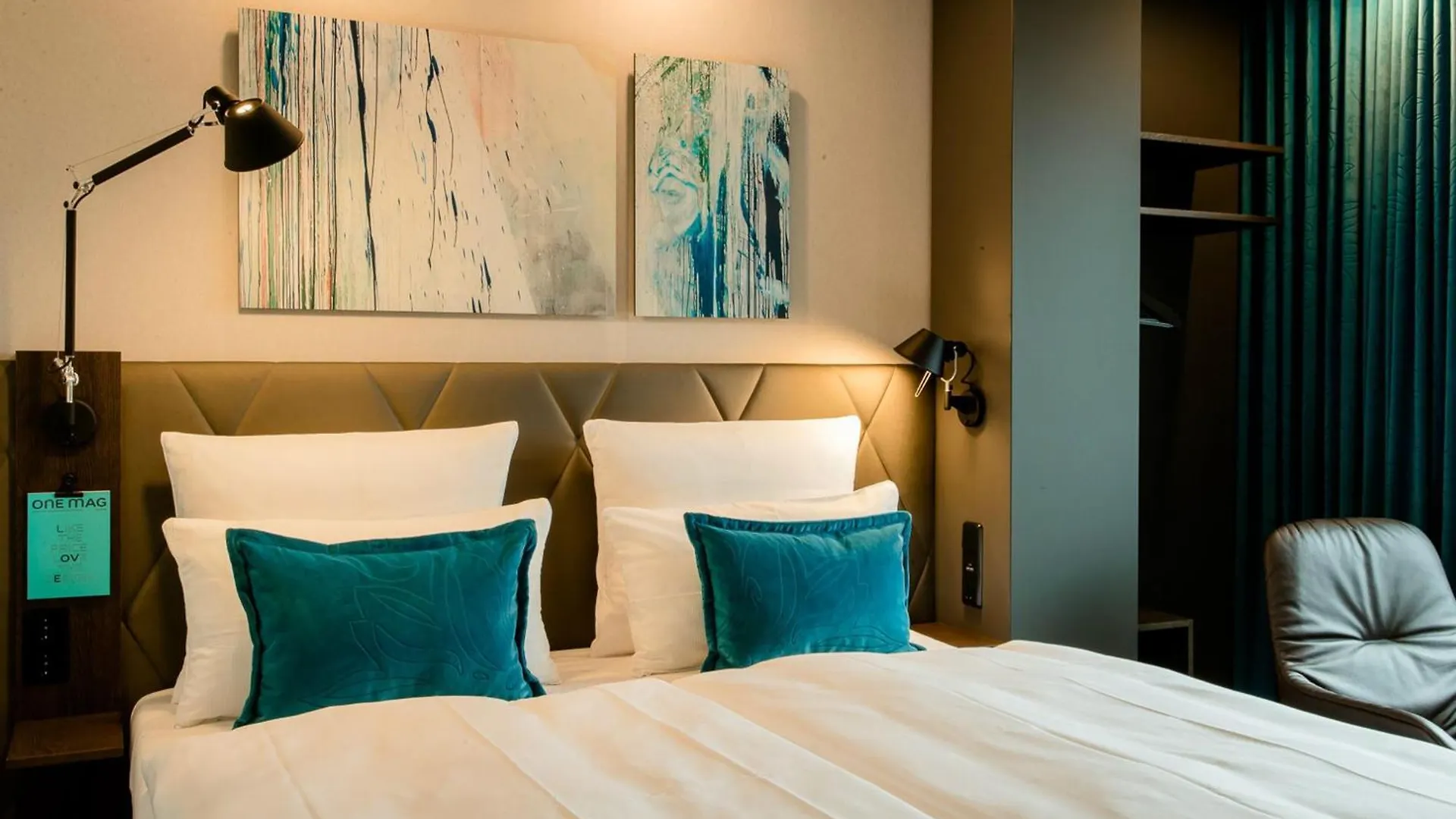Motel One Koeln-Neumarkt Германия